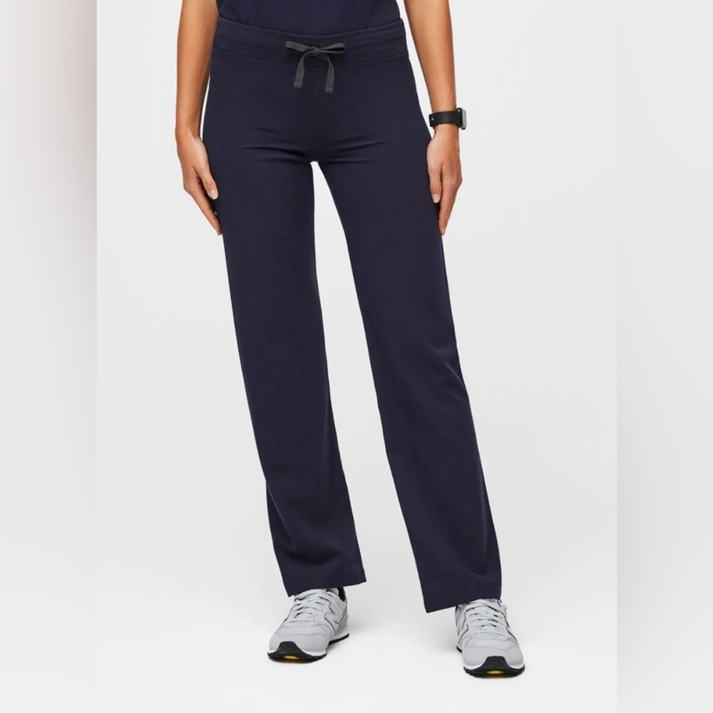 Figs Women's Navy Blue Scrub Pants